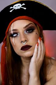 maquiagem-pirata-feminina